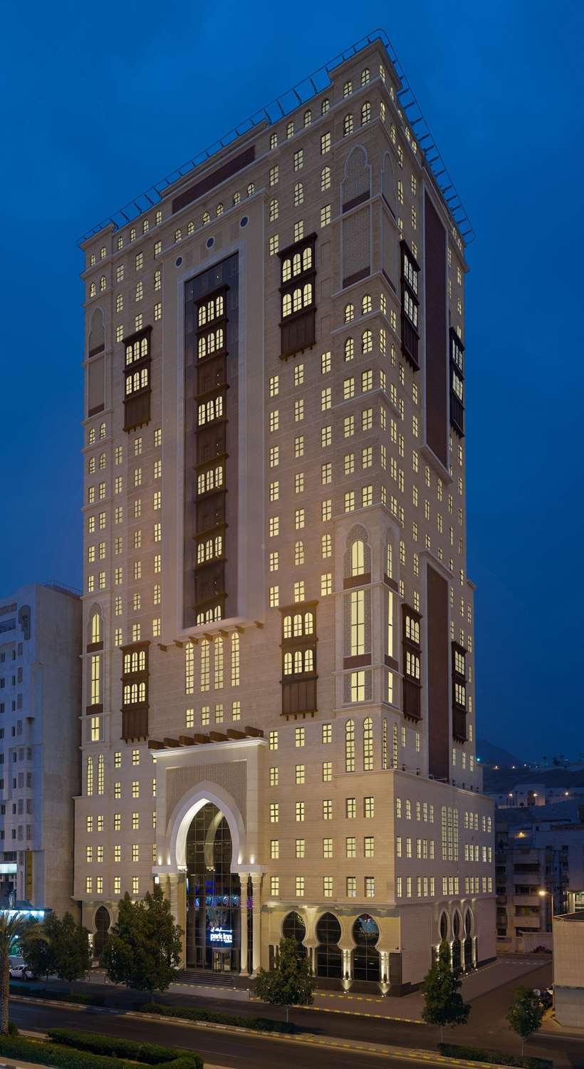 Park Inn By Radisson Makkah Aziziyah Mekka Exteriér fotografie The Ritz-Carlton Riyadh