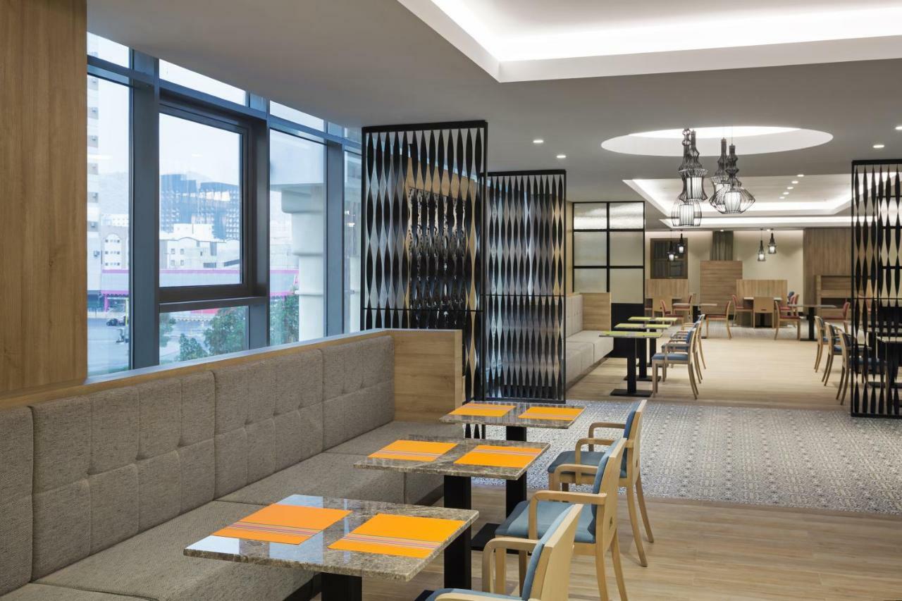 Park Inn By Radisson Makkah Aziziyah Mekka Exteriér fotografie Interior of the hotel