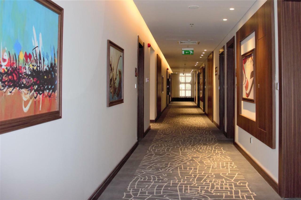 Park Inn By Radisson Makkah Aziziyah Mekka Exteriér fotografie Interior of a modern hotel